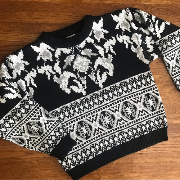 Sweaters - SOLD vintage 80s boxy chunky ski fair isle sweater S